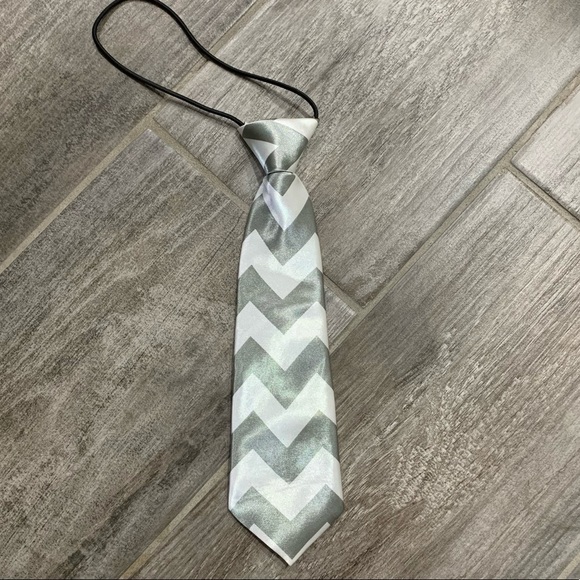 New Grey Chevron Boys Tie for Easter & Valentine's Day, Toddler-Boys - Picture 1 of 1